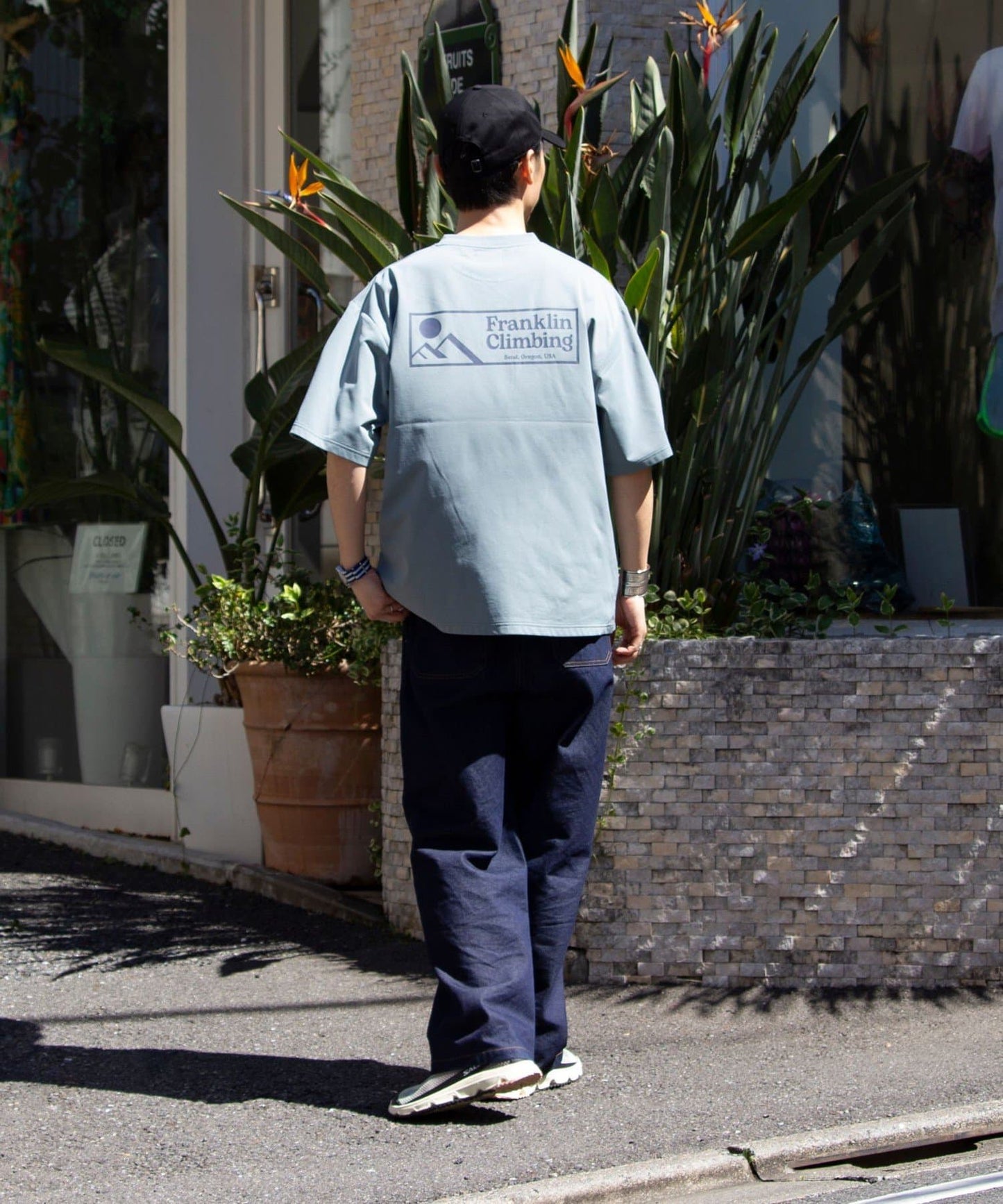 123062002