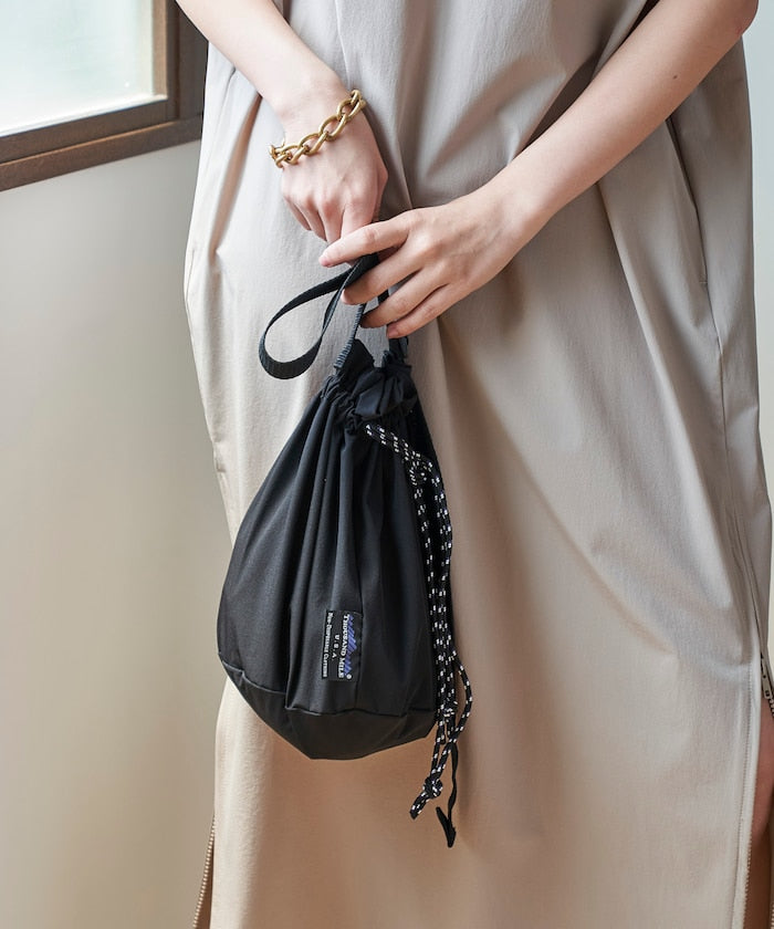 130596124
