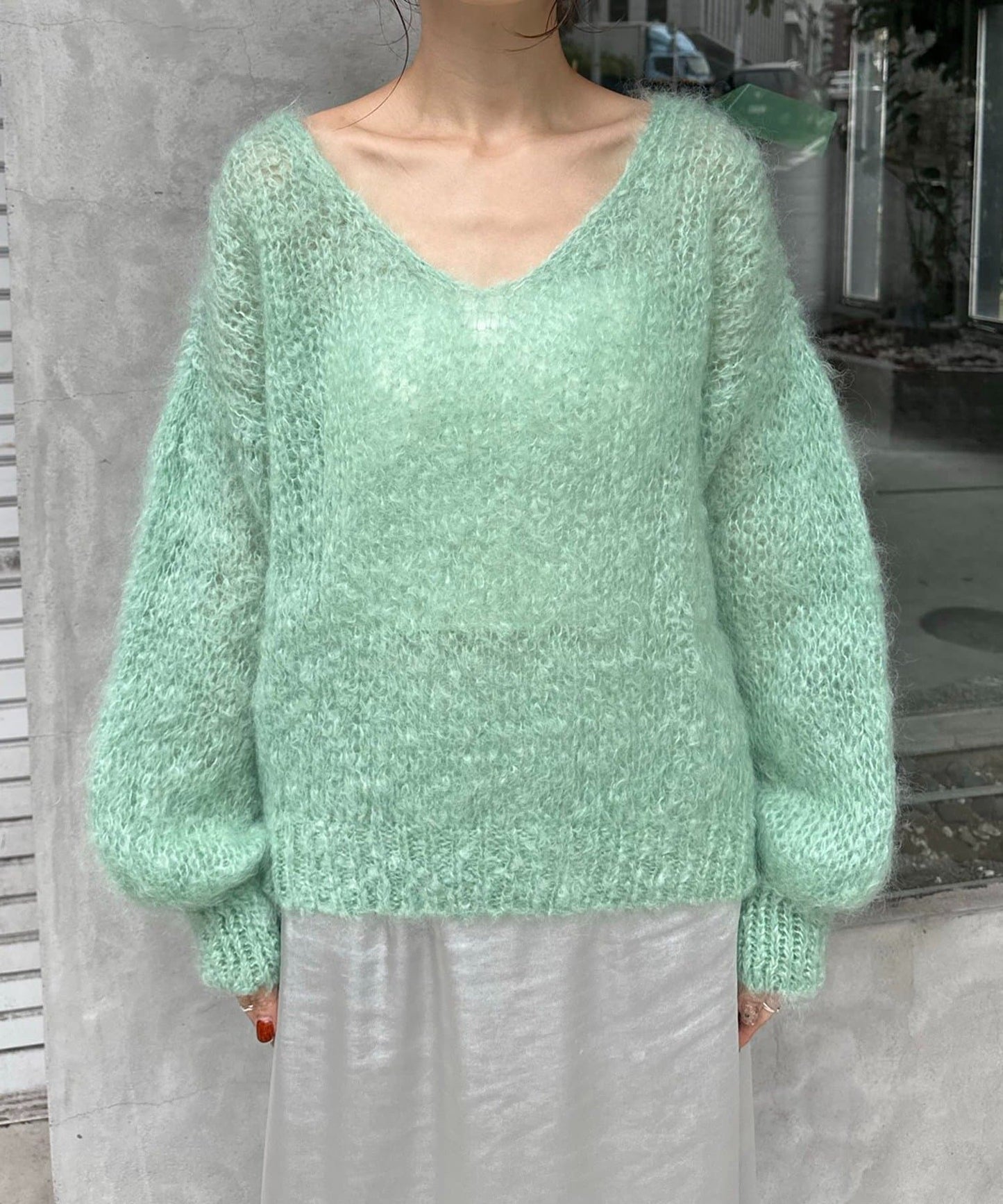 103567549