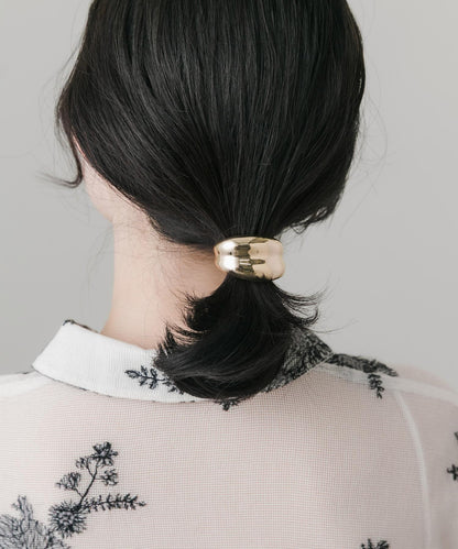 288827610