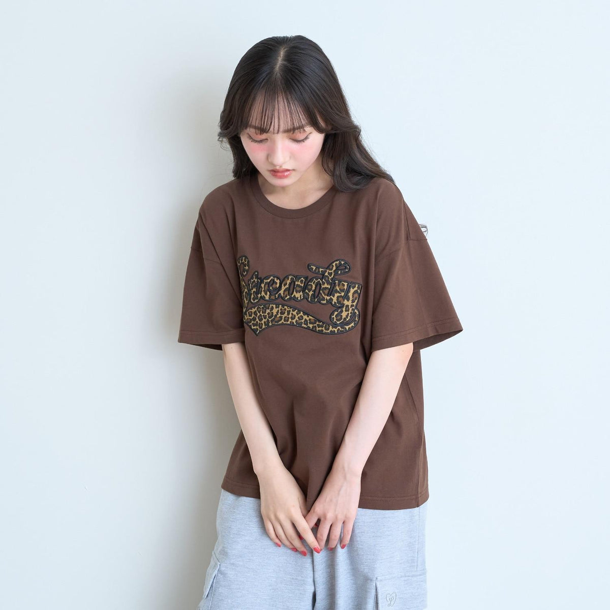174111899