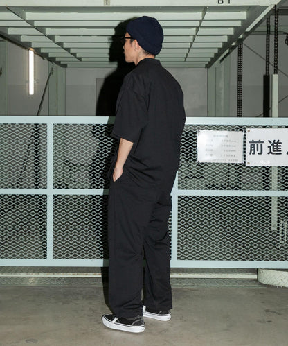 156917722