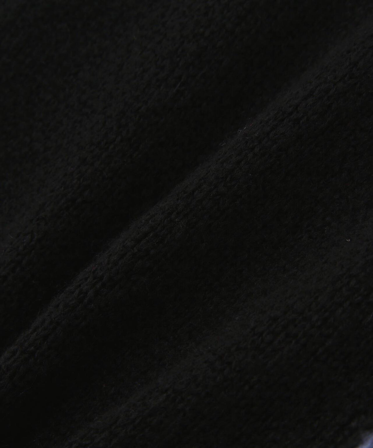 174250045