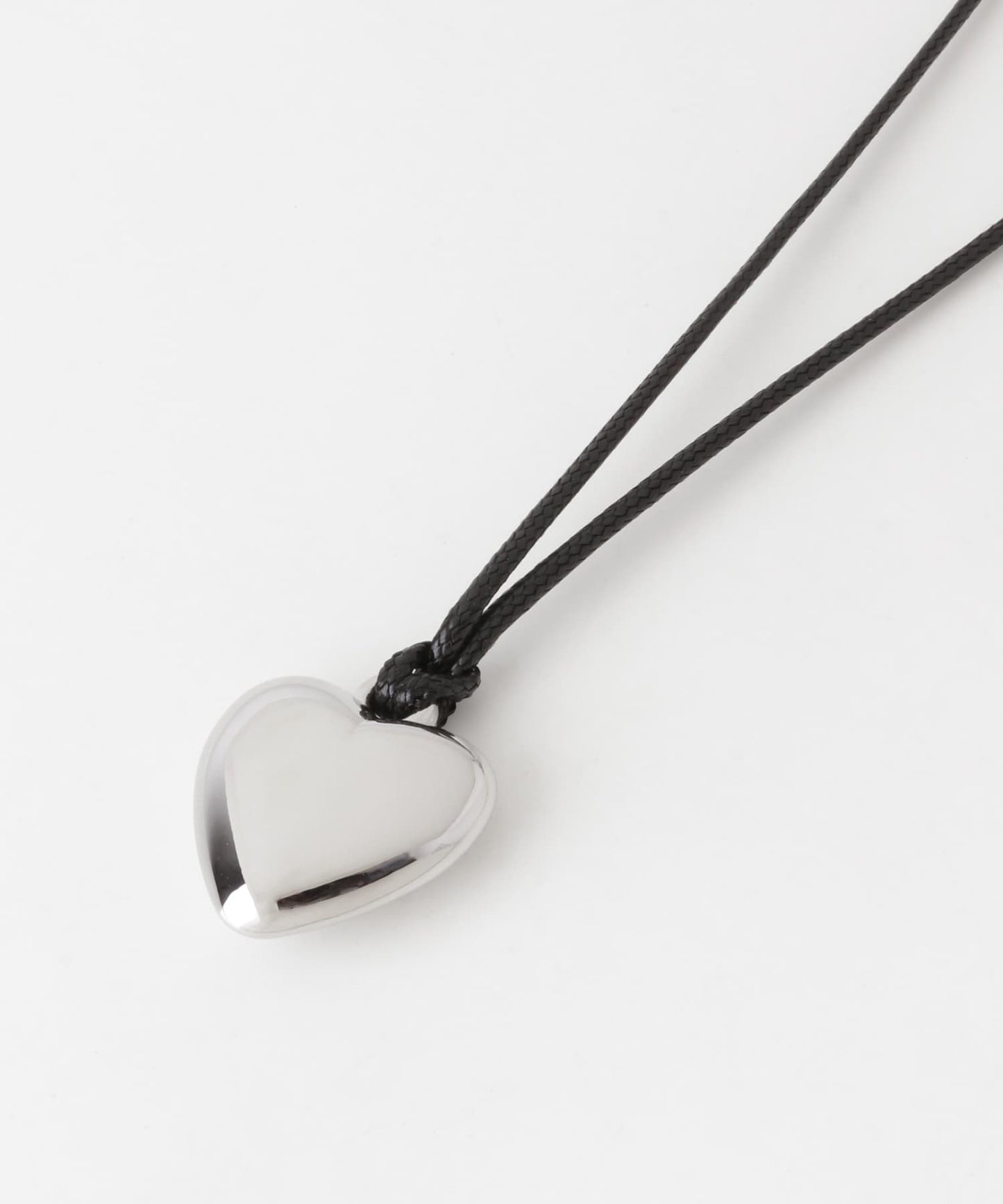 104057081