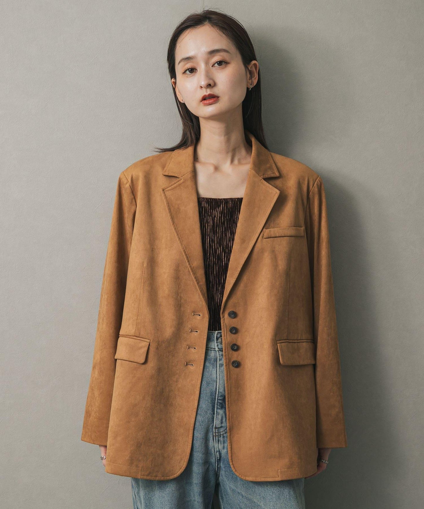 166651135