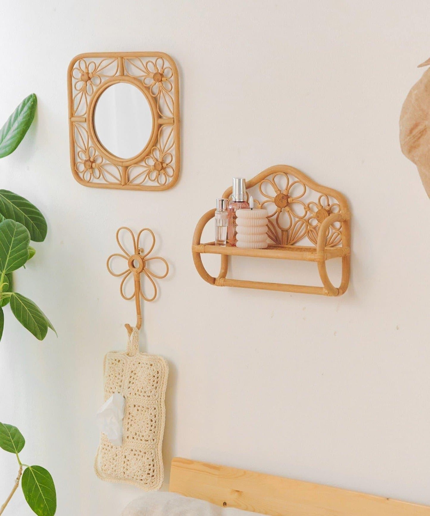 172354633