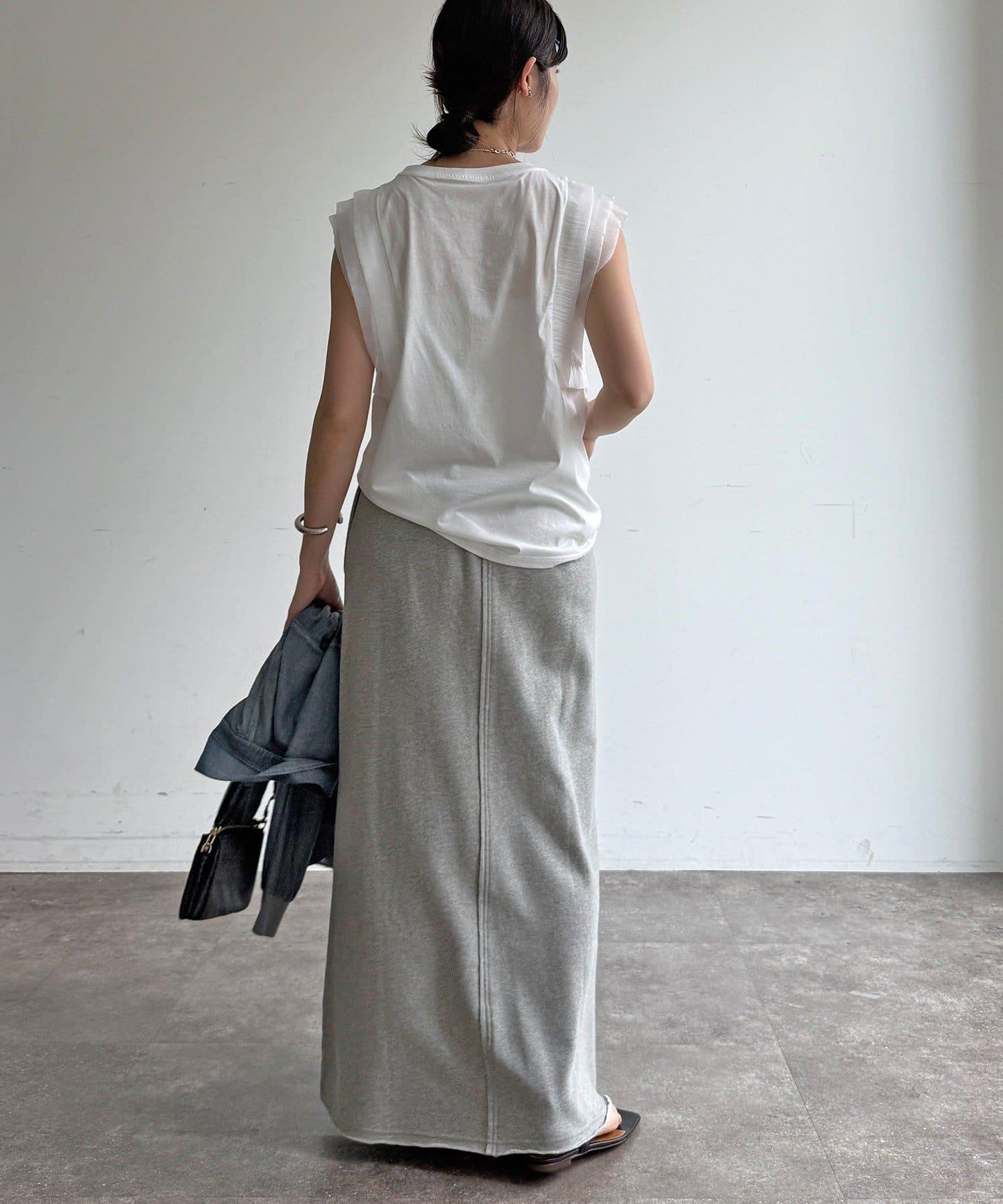 288855199