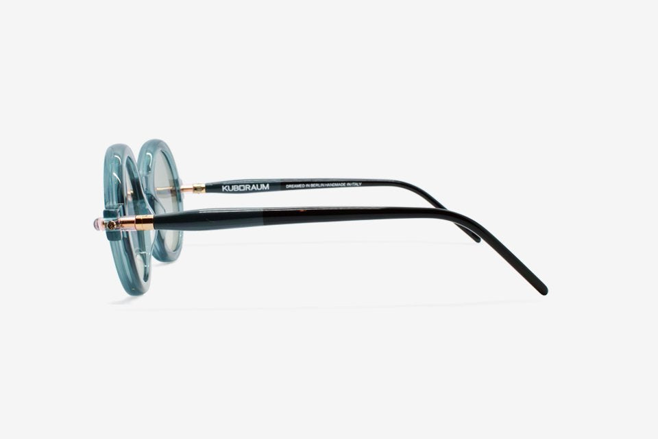 127542229