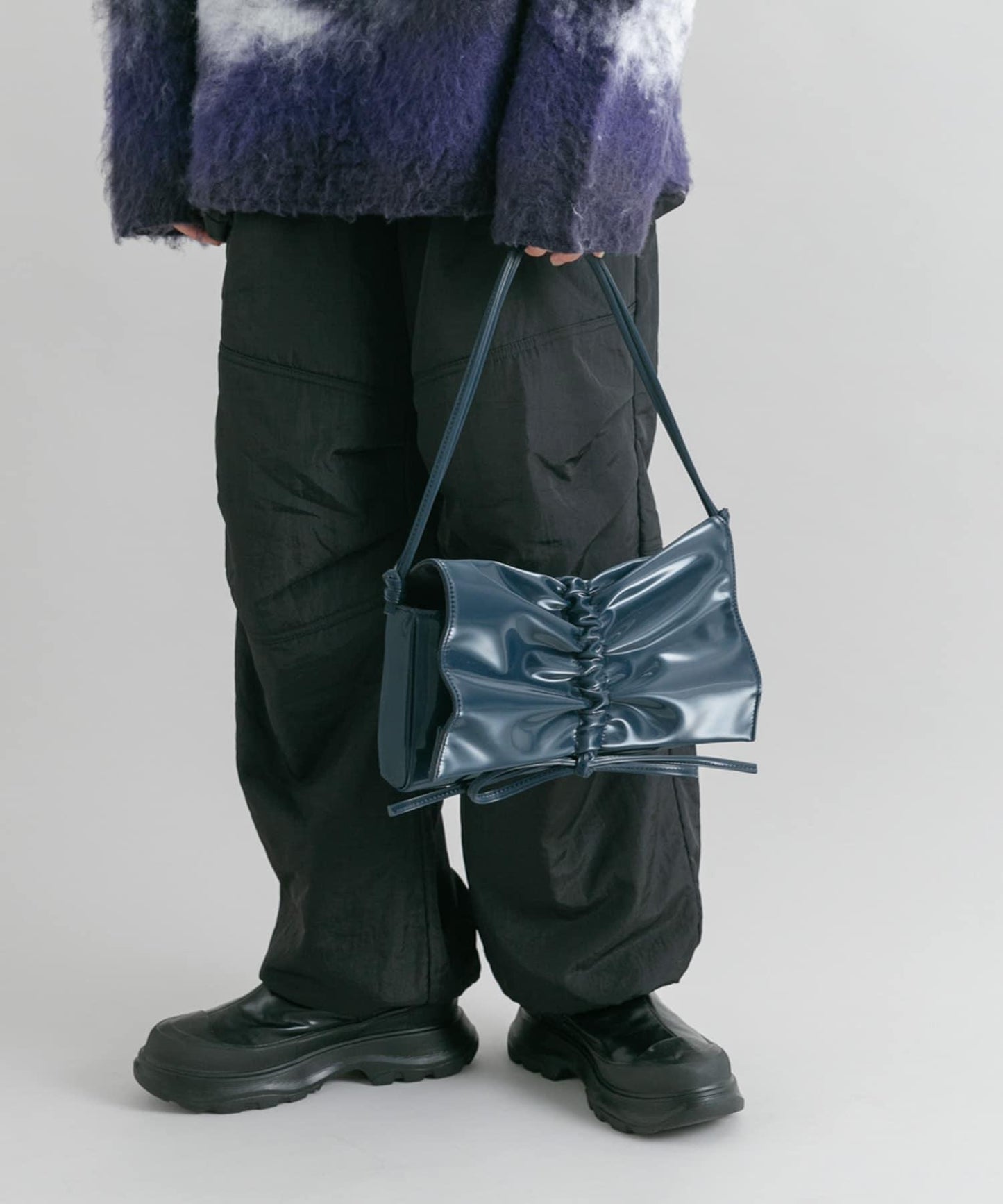 166154860