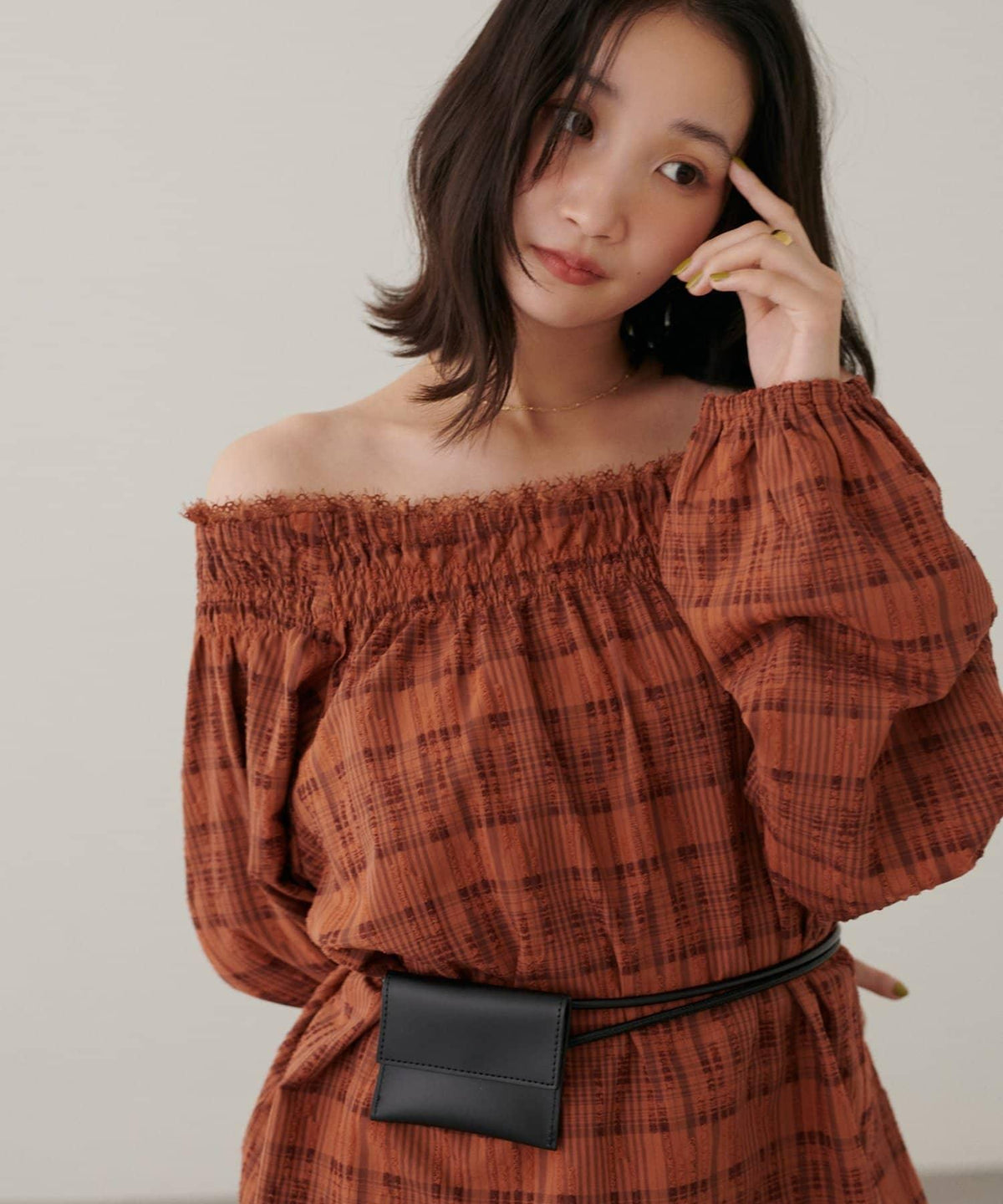174161302