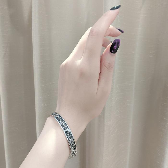 162369500