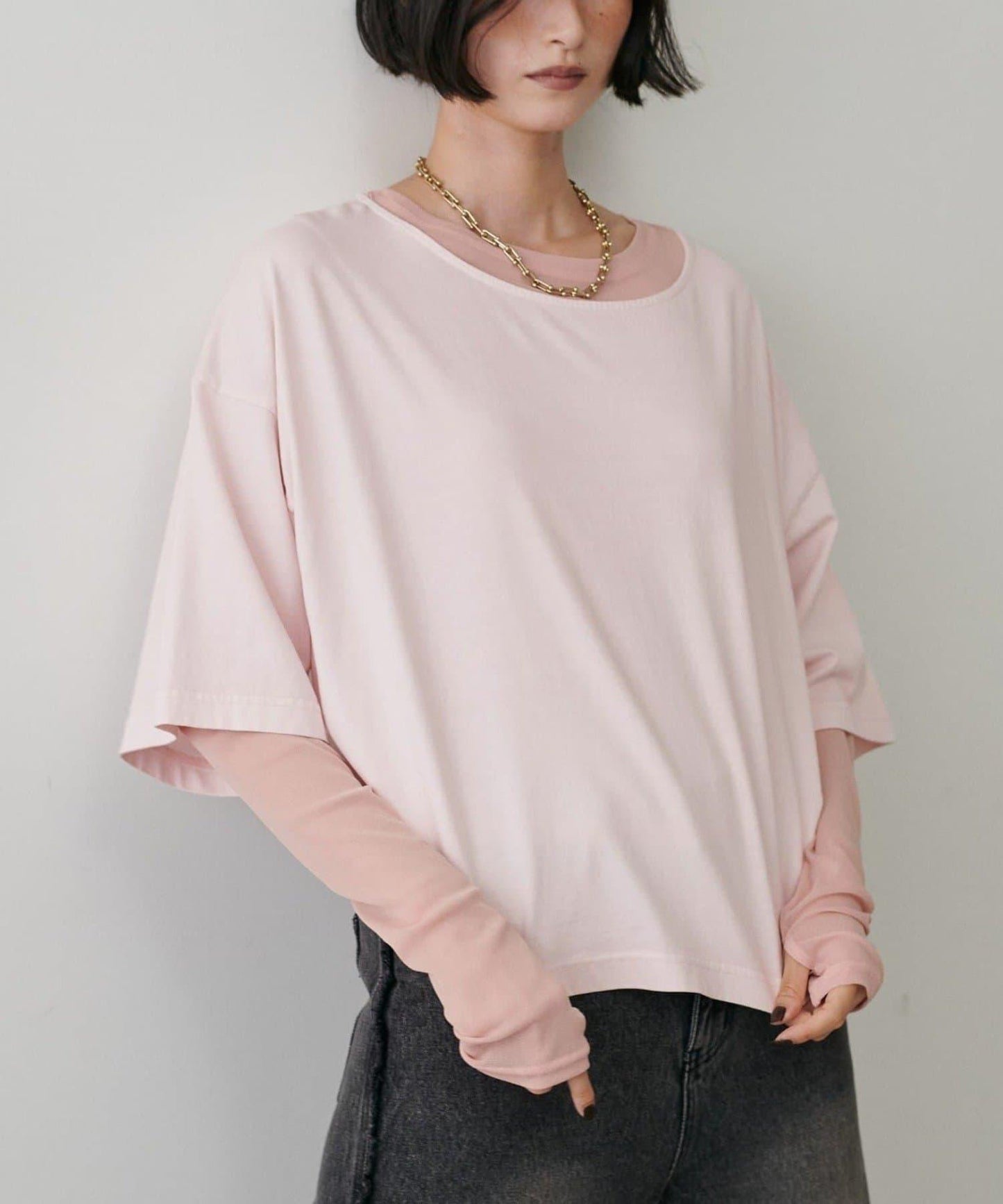 166952957