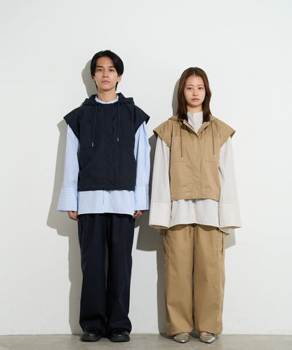 285958817