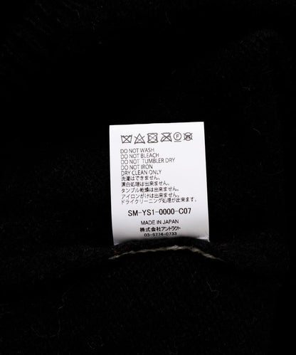 153944832