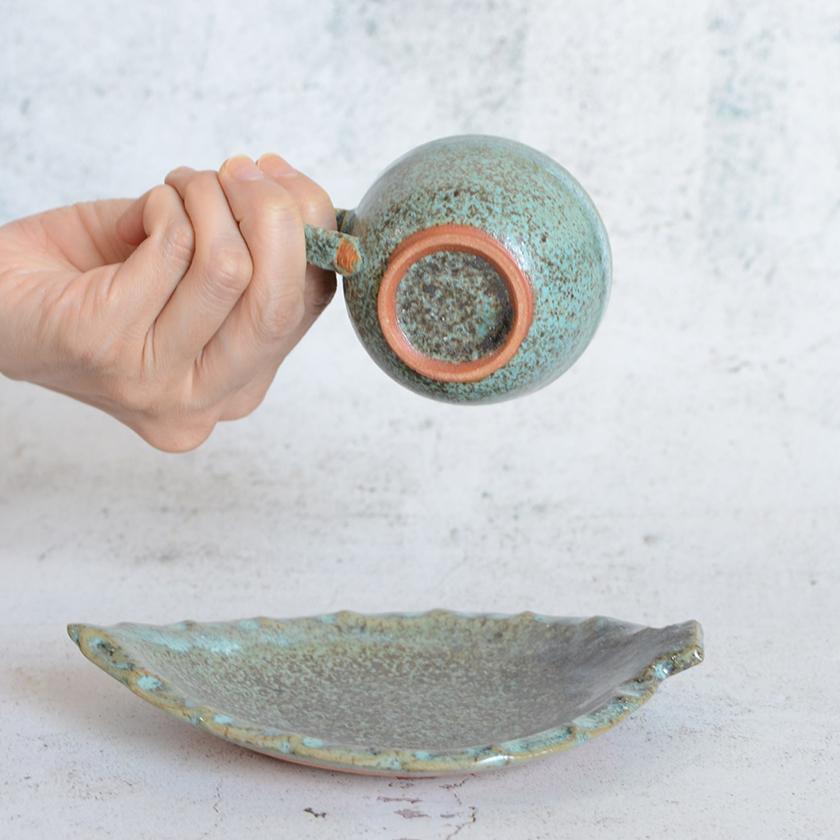 169252297