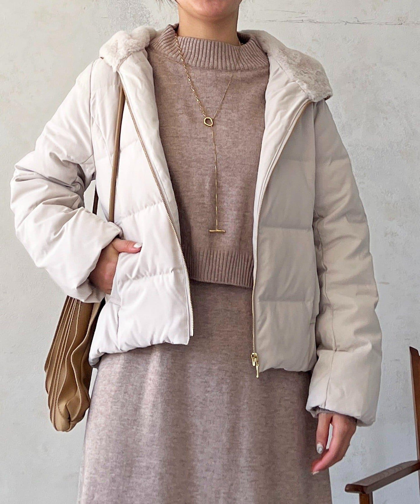 276303557