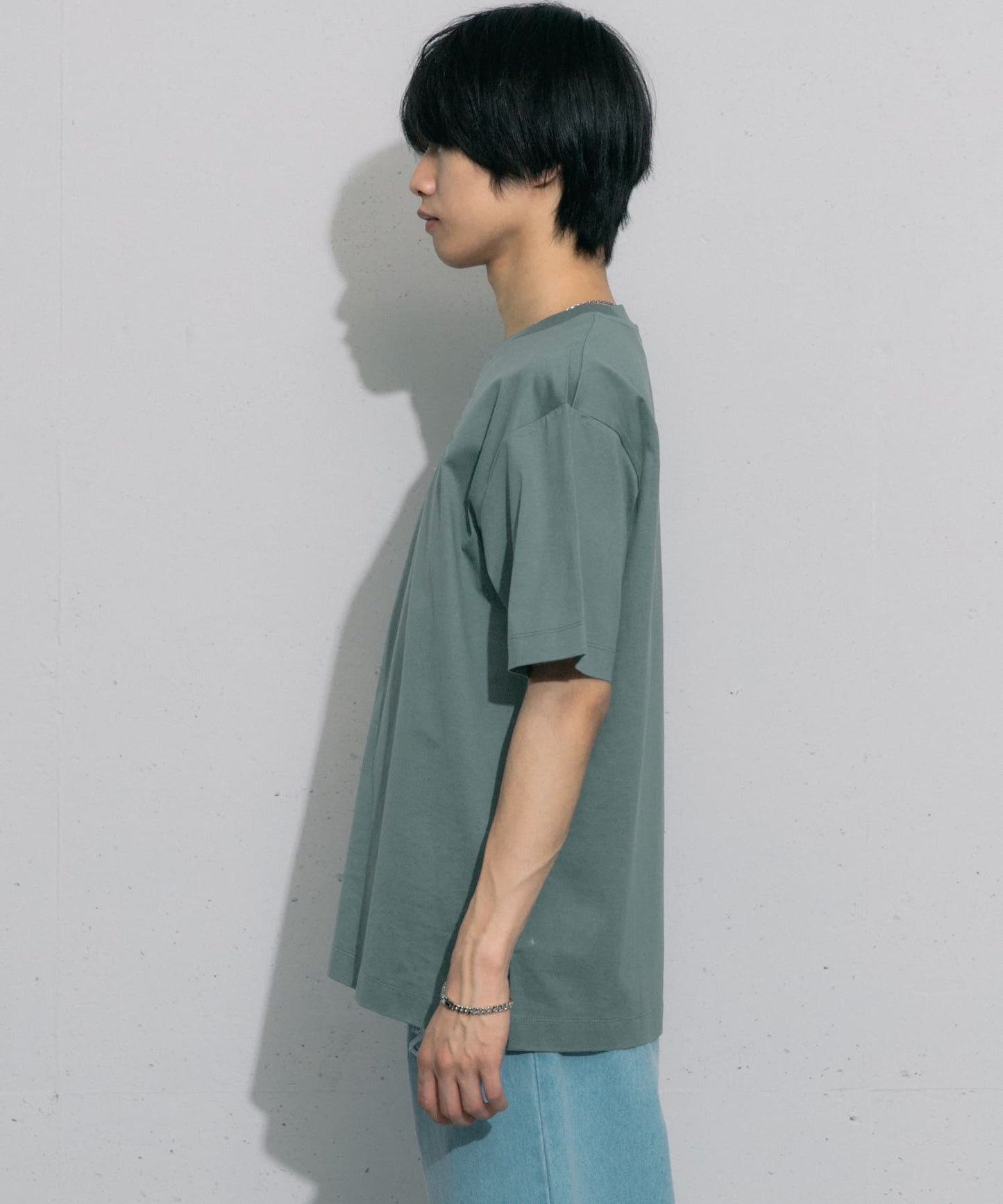120587913