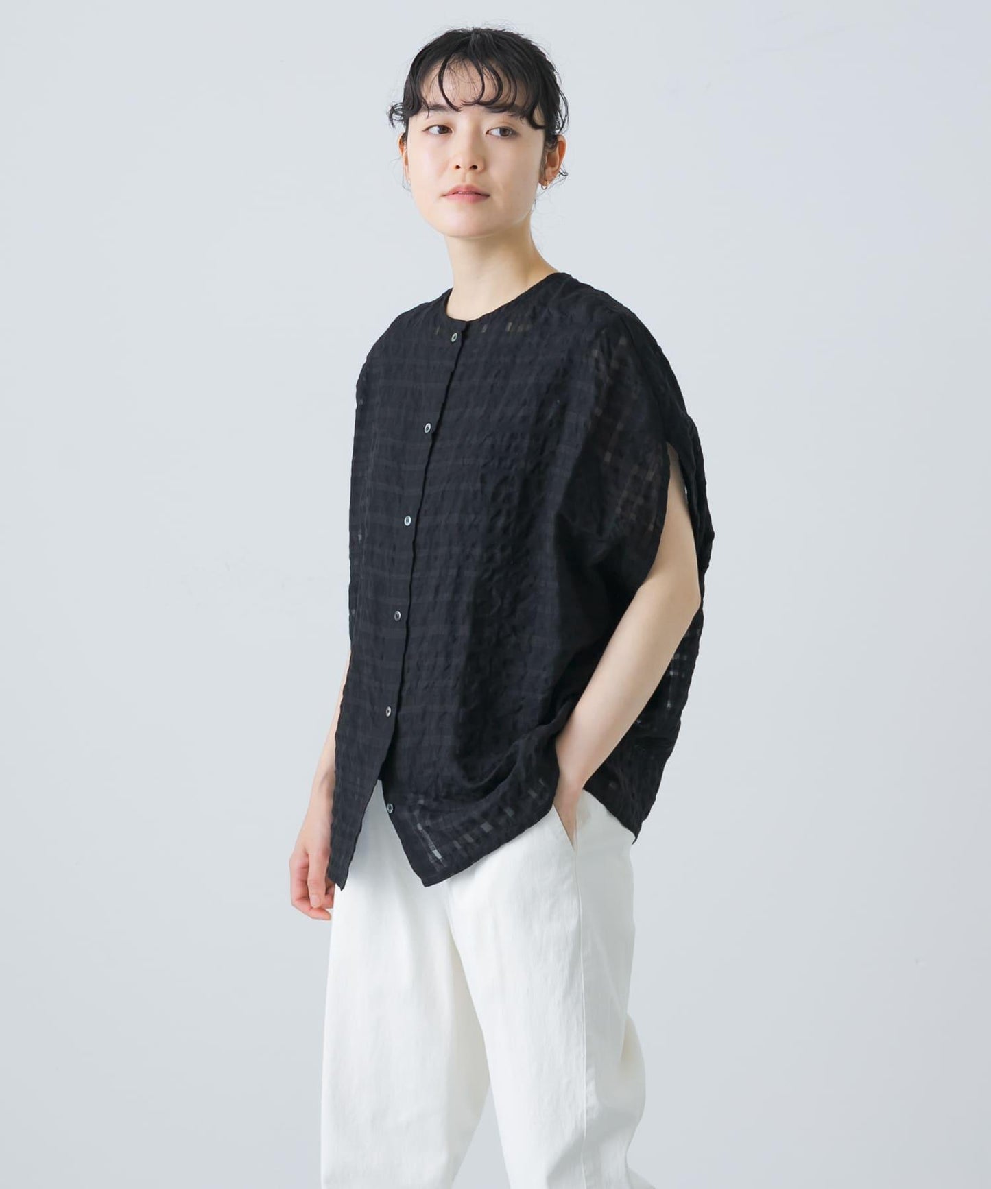 133965761