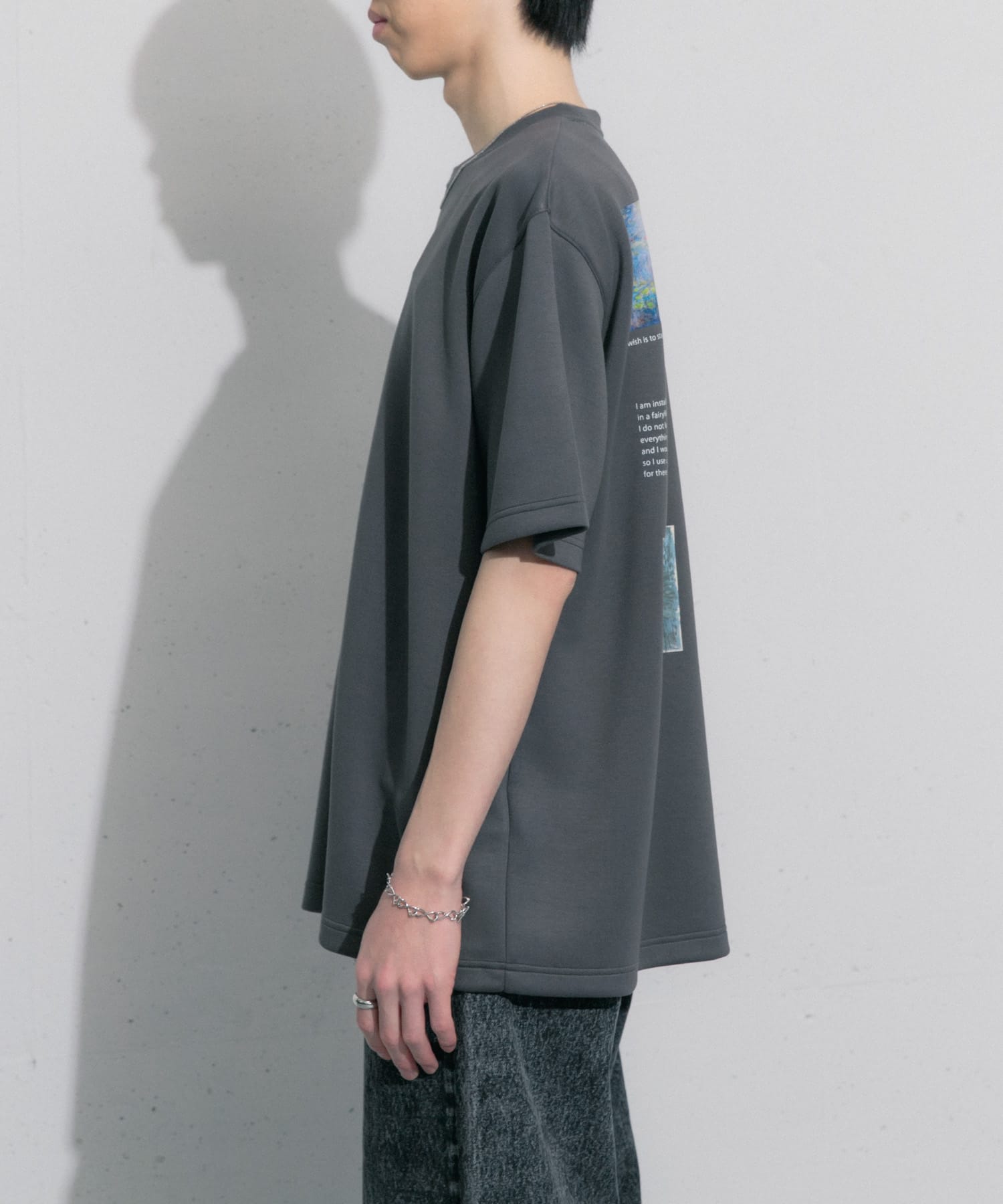 120563232