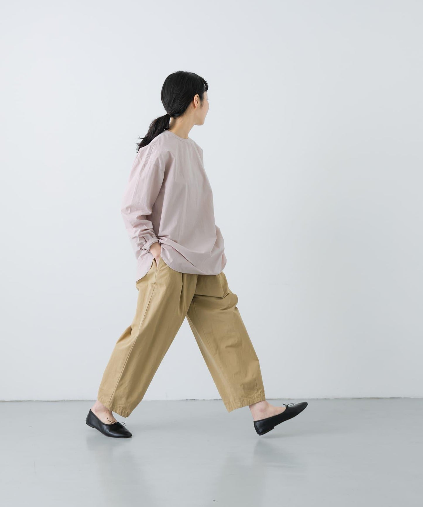 152727172