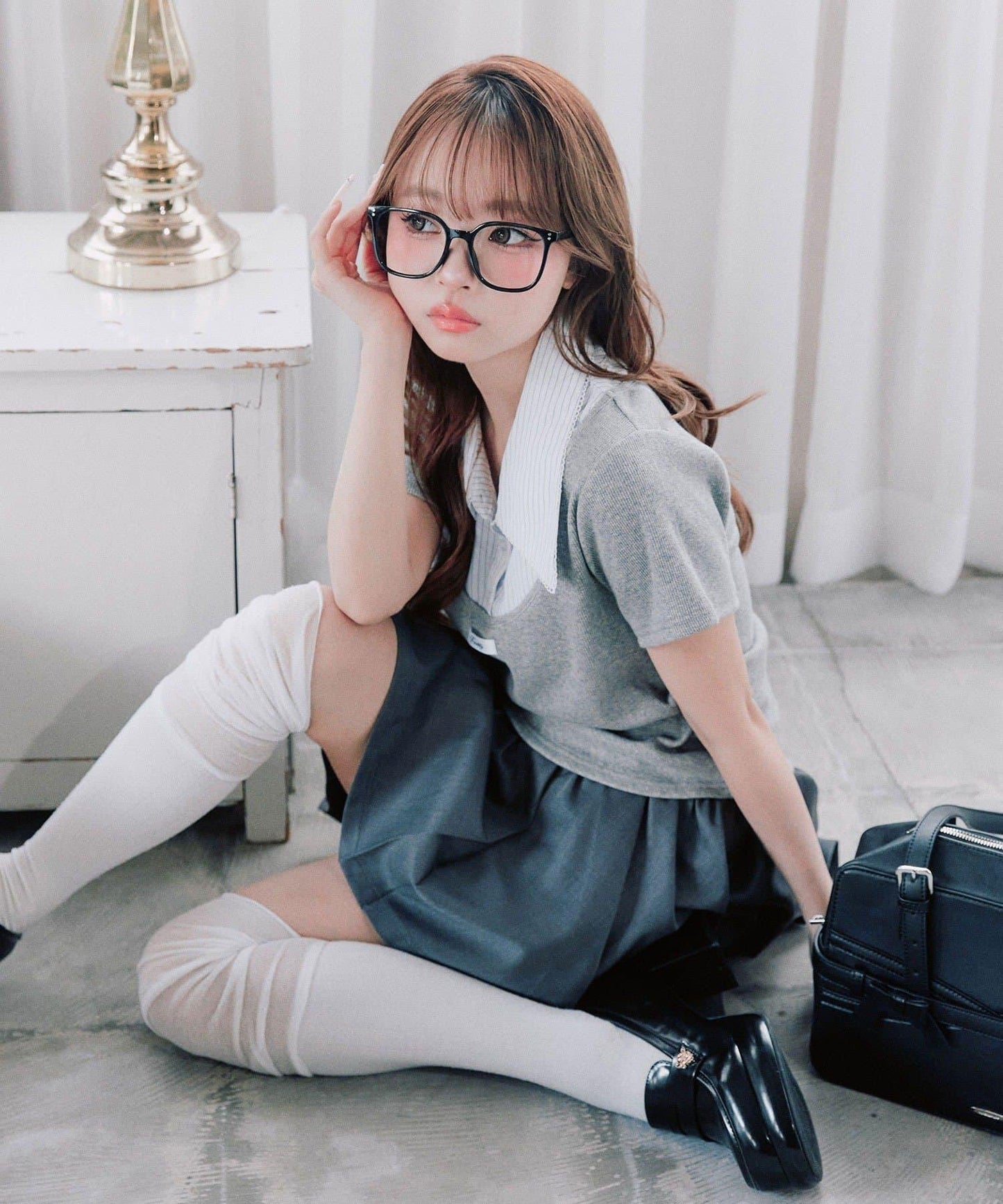 170702800