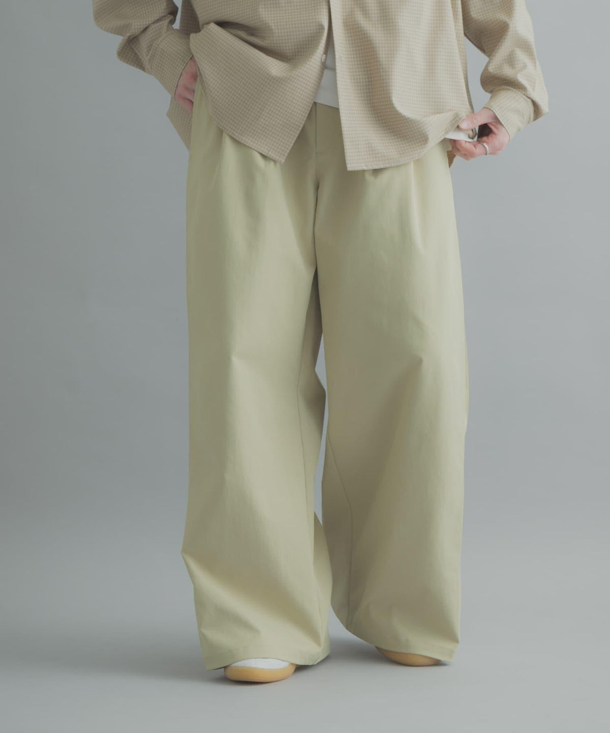 283005691