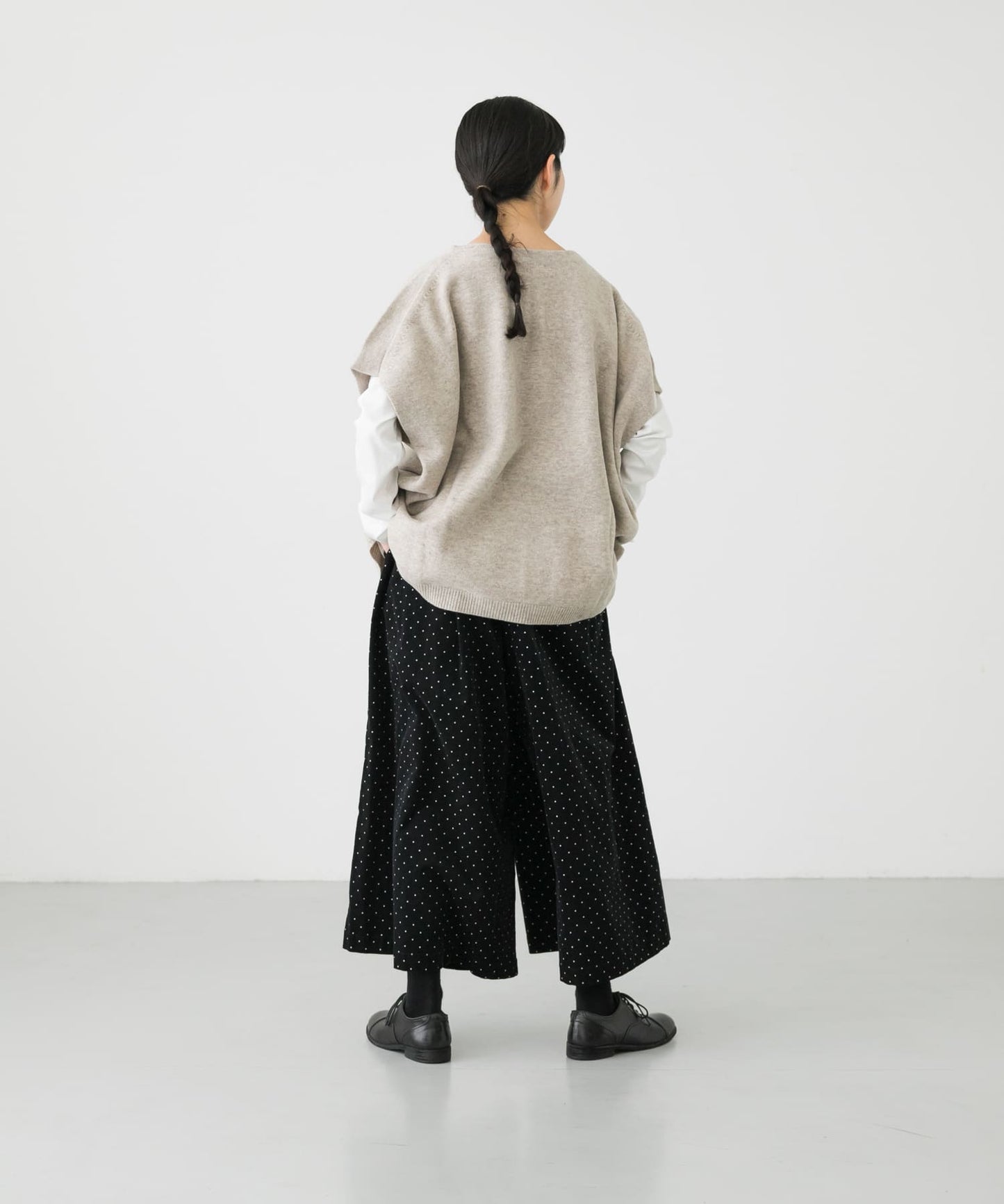 104257322