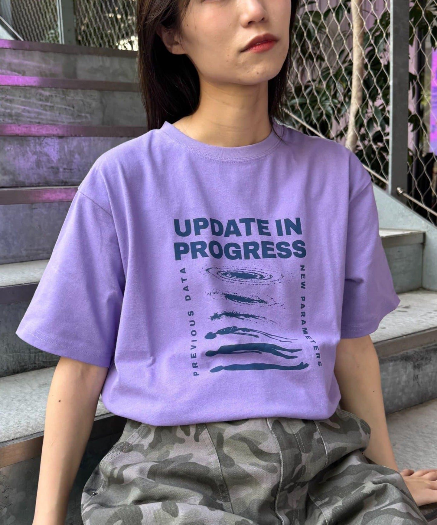 170051976