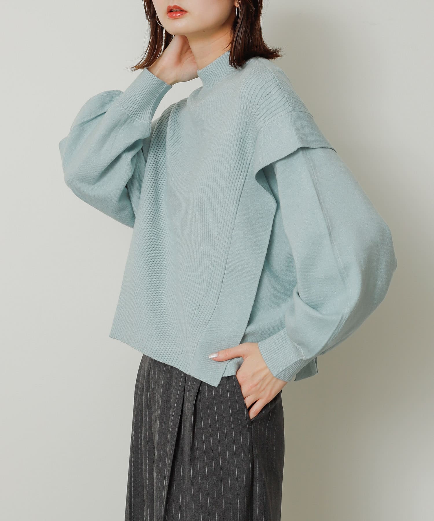 104158887