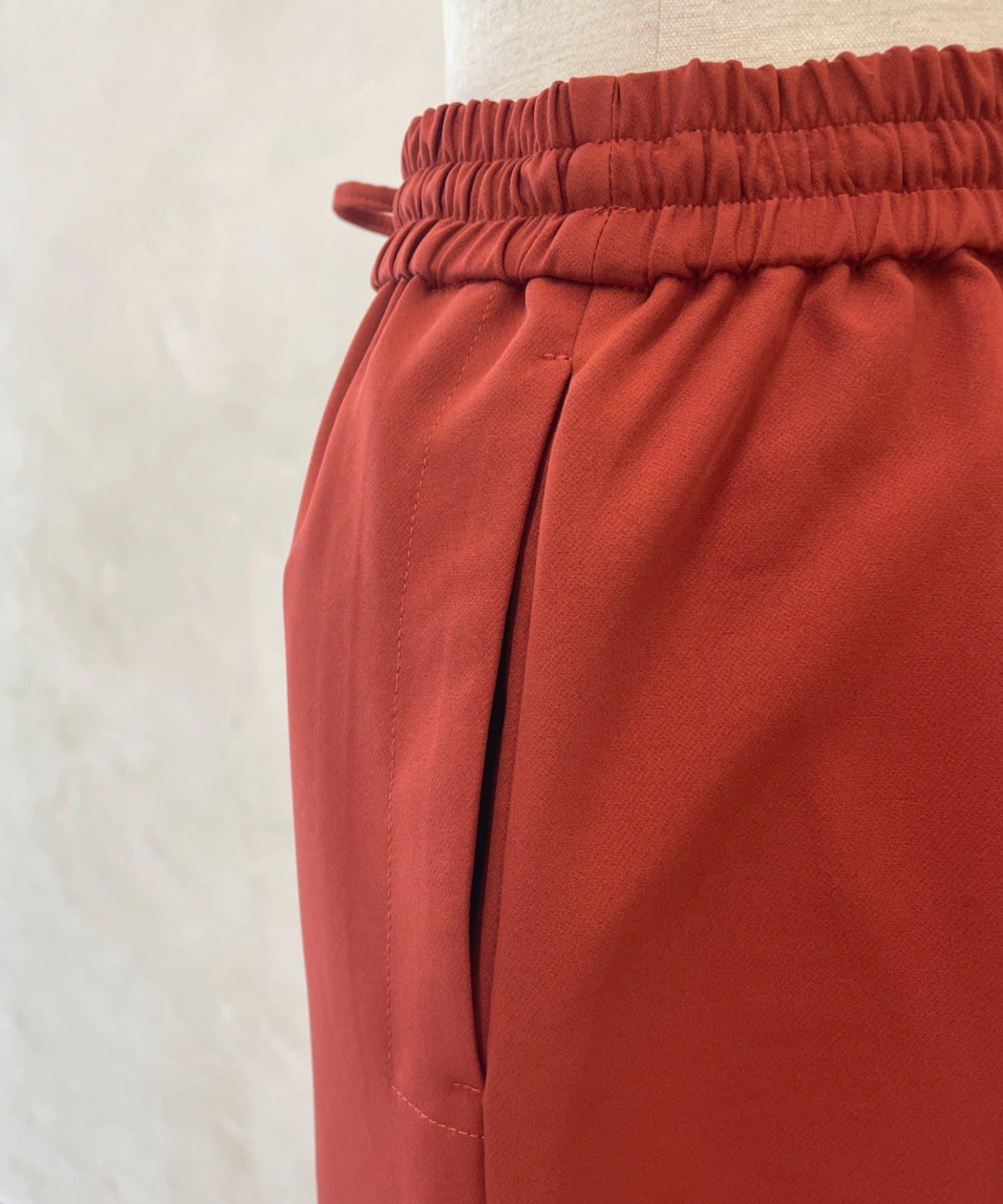 172366126