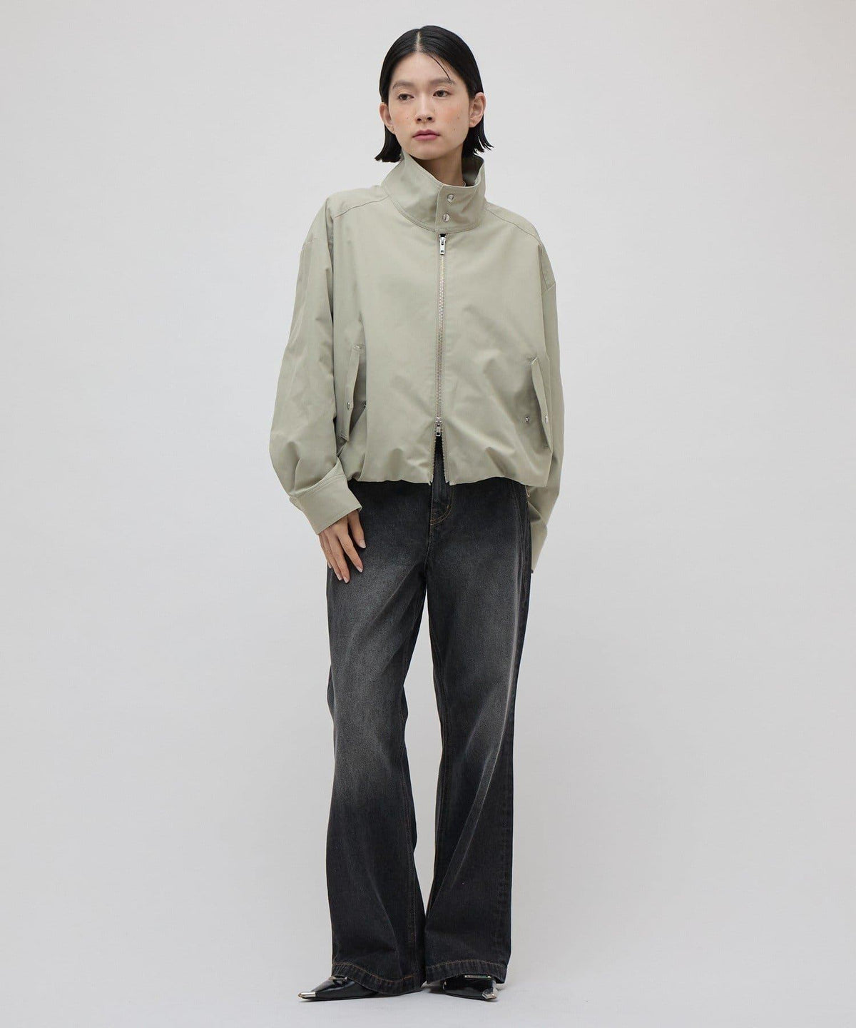 173010546
