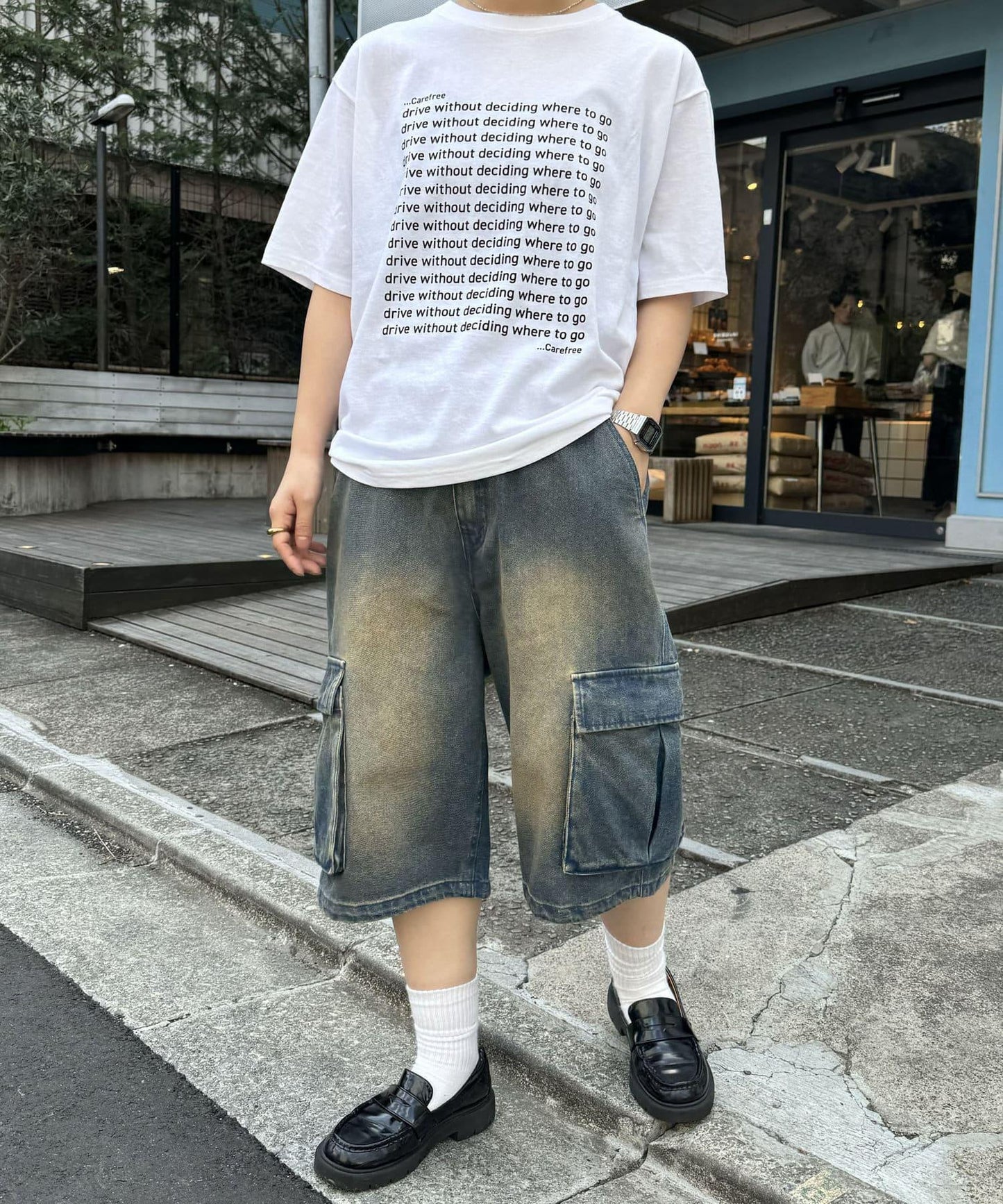156065306