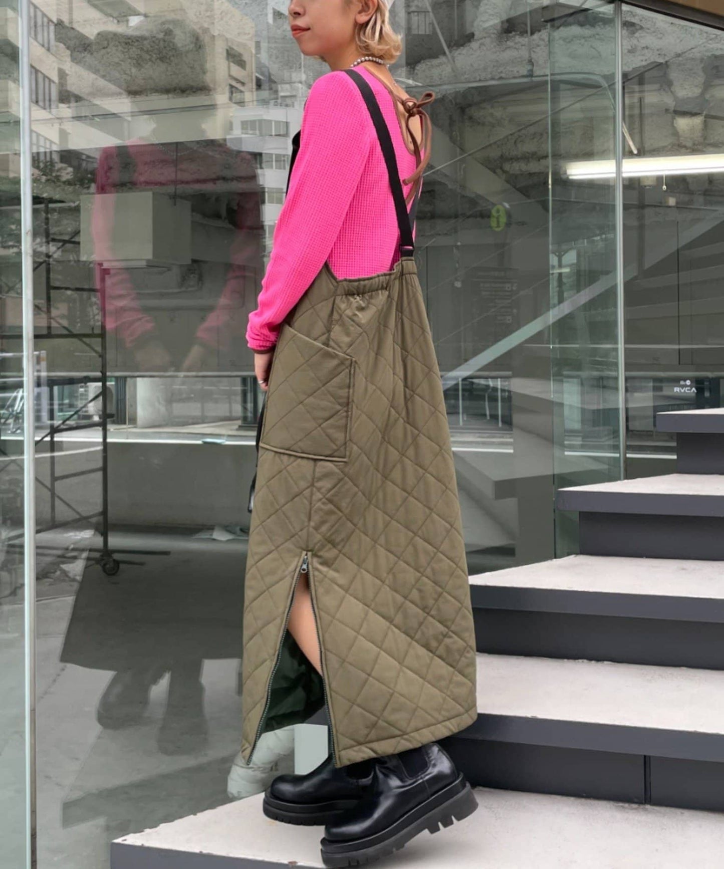 99028425