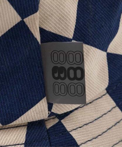 165876593