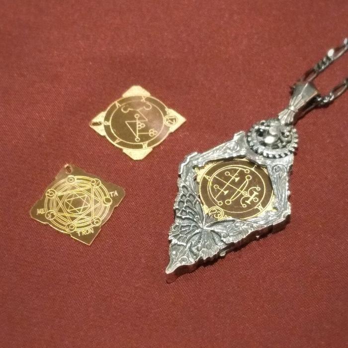 162369932