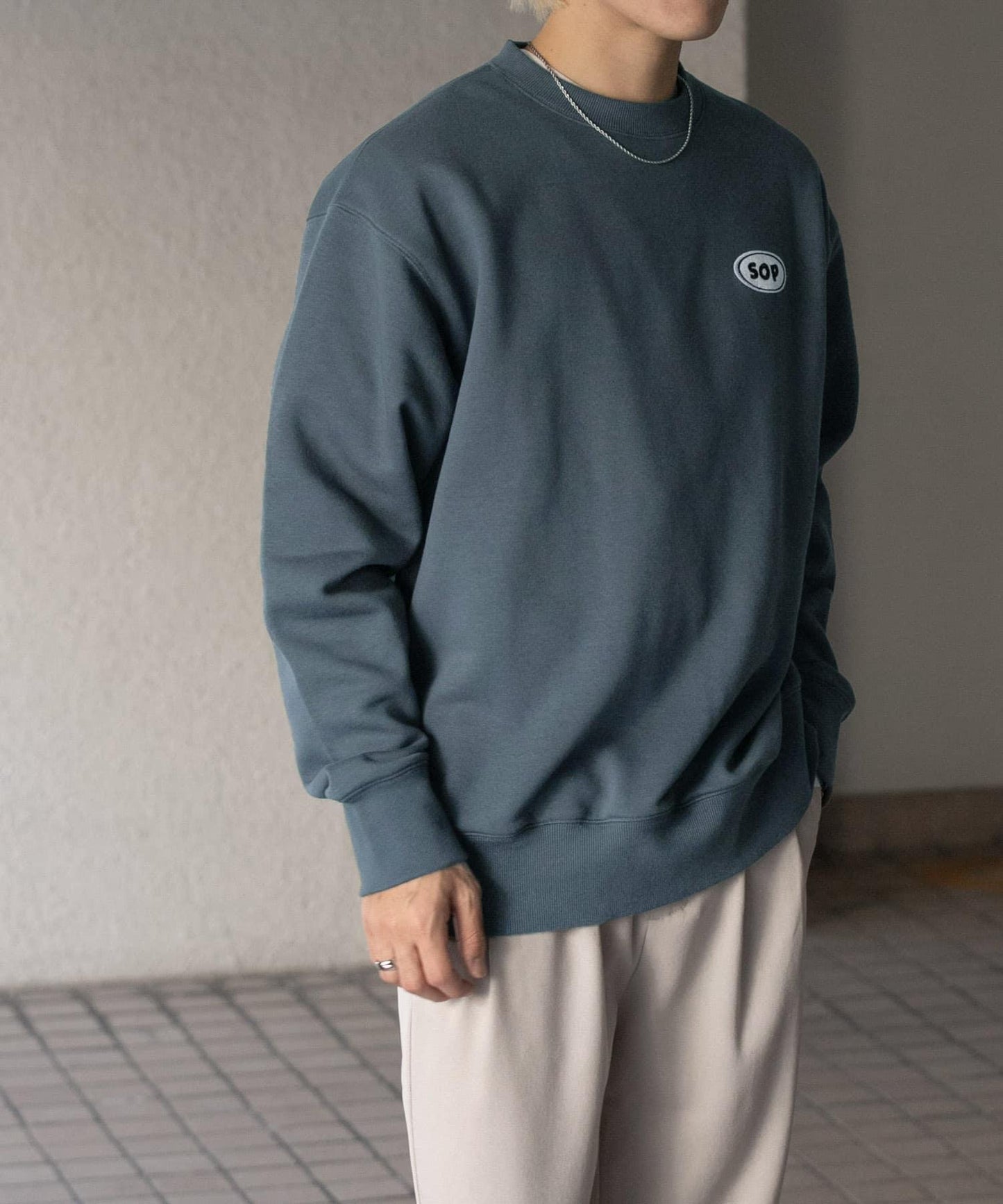 147983889