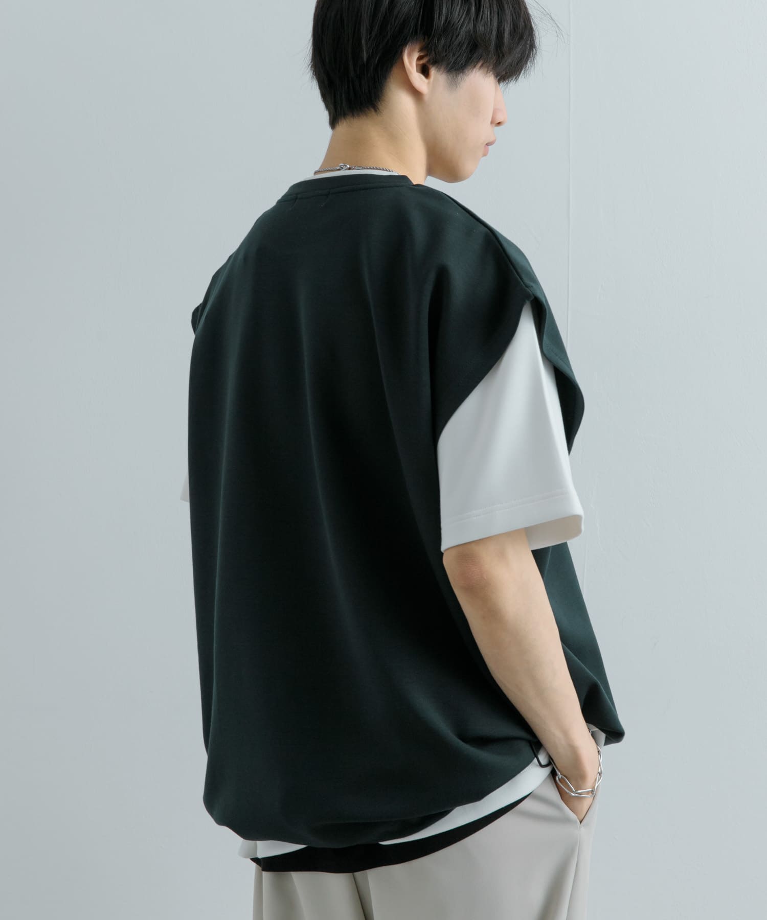 128242498