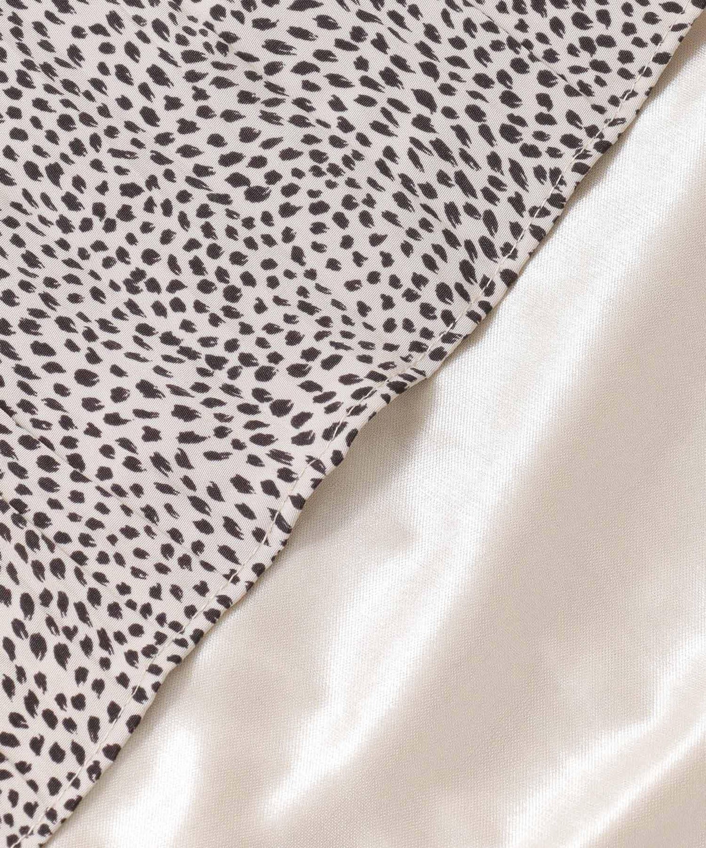162182361