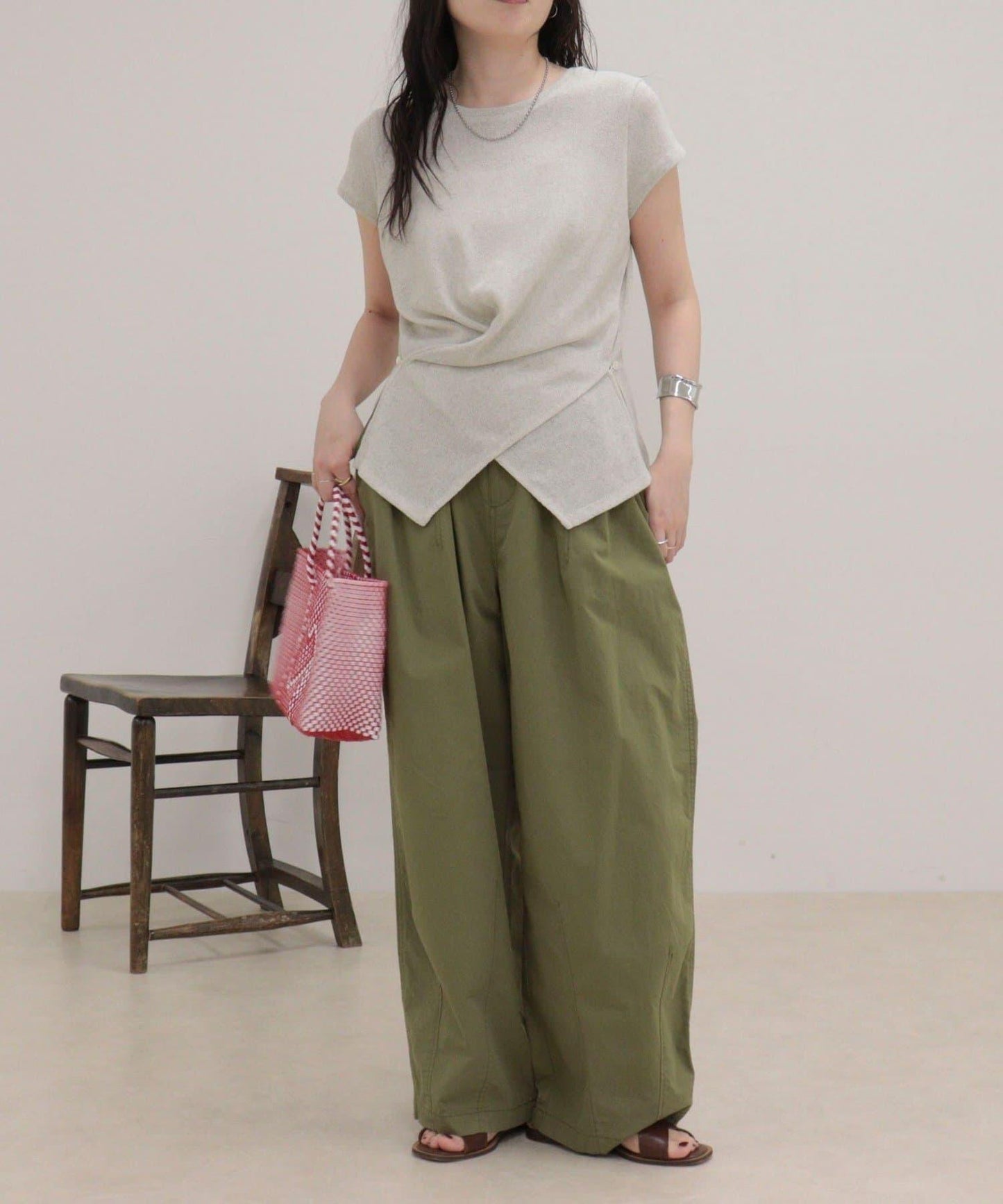 170676136