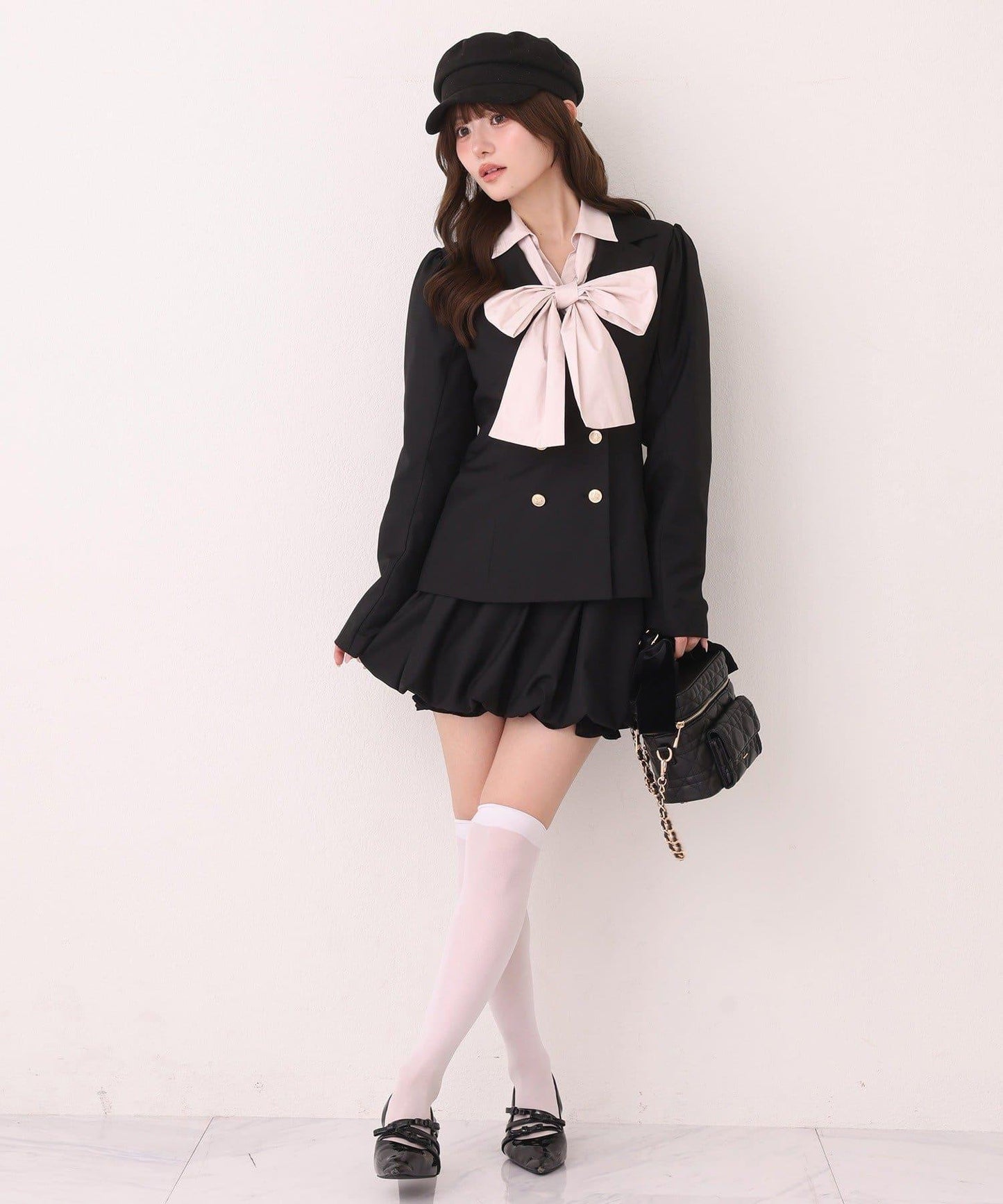 171912566