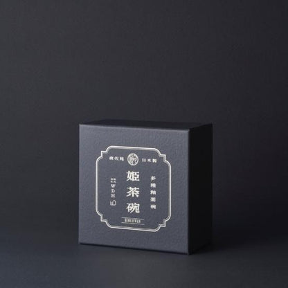 153373000