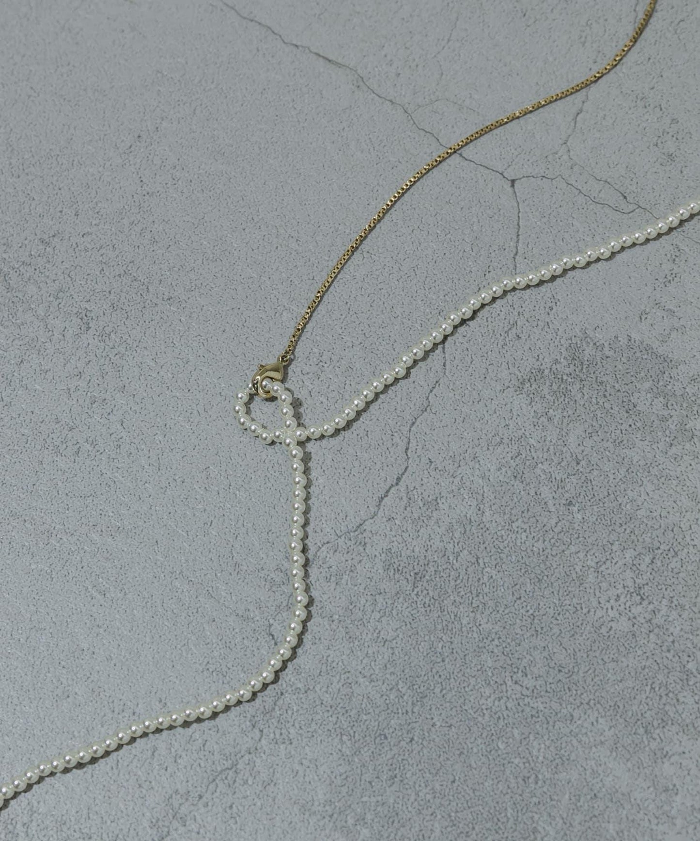 136465242
