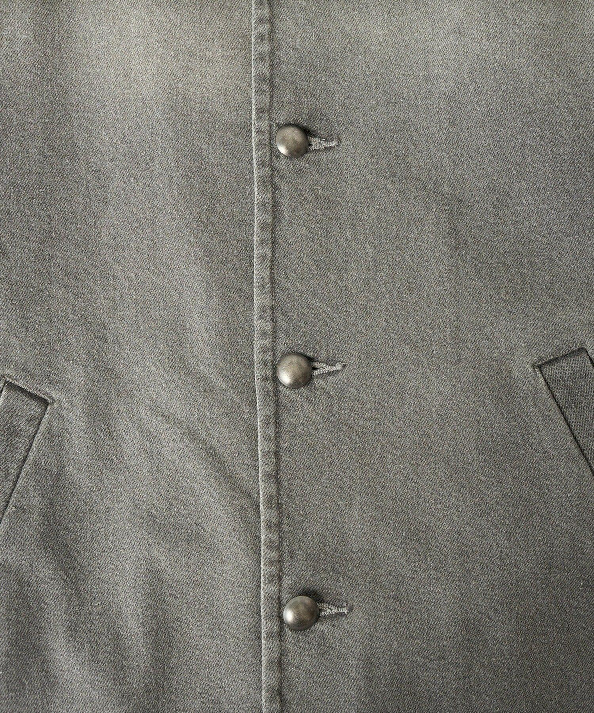 171911761