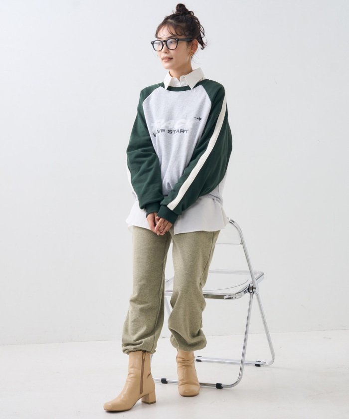 102433893