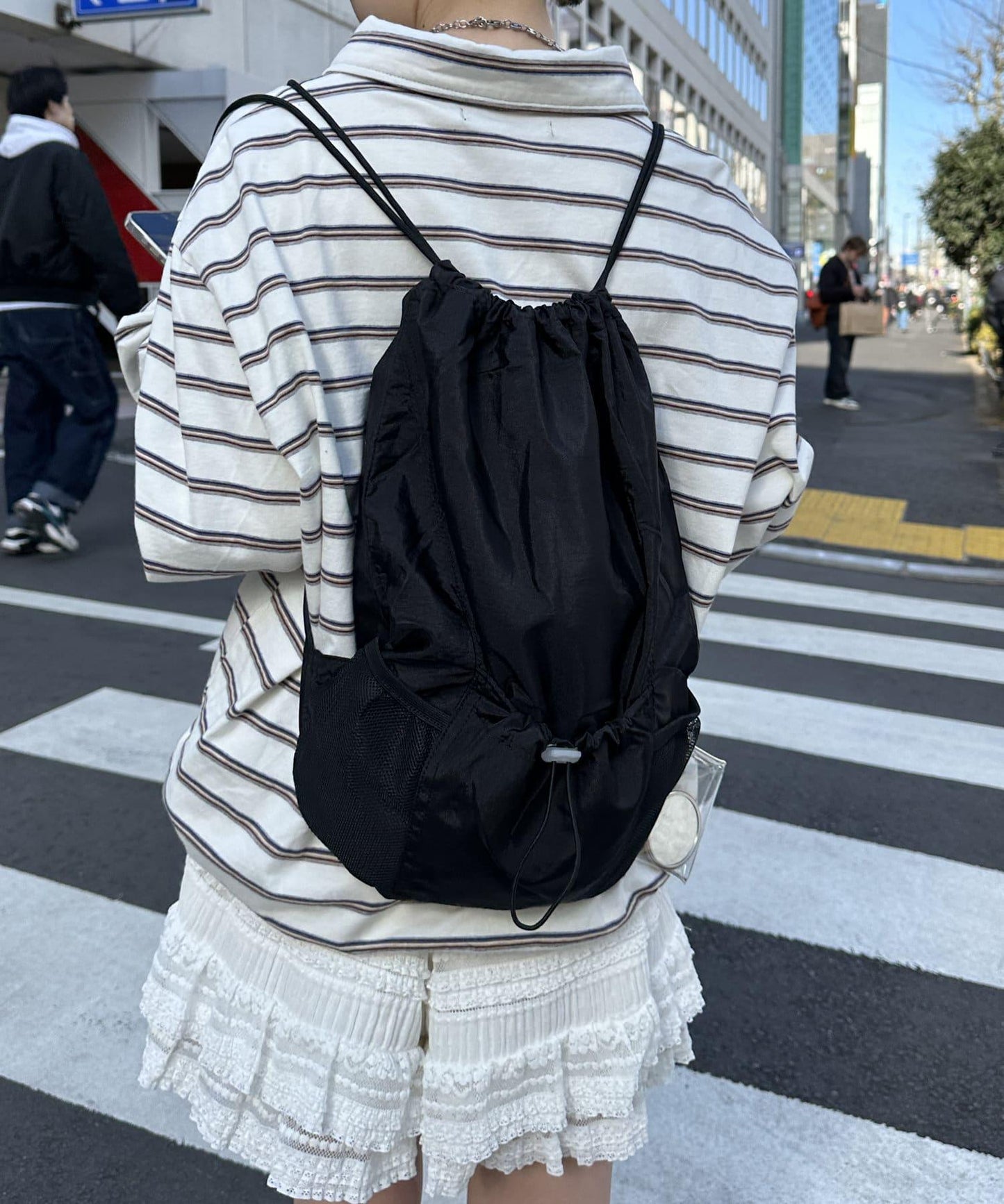 167366068