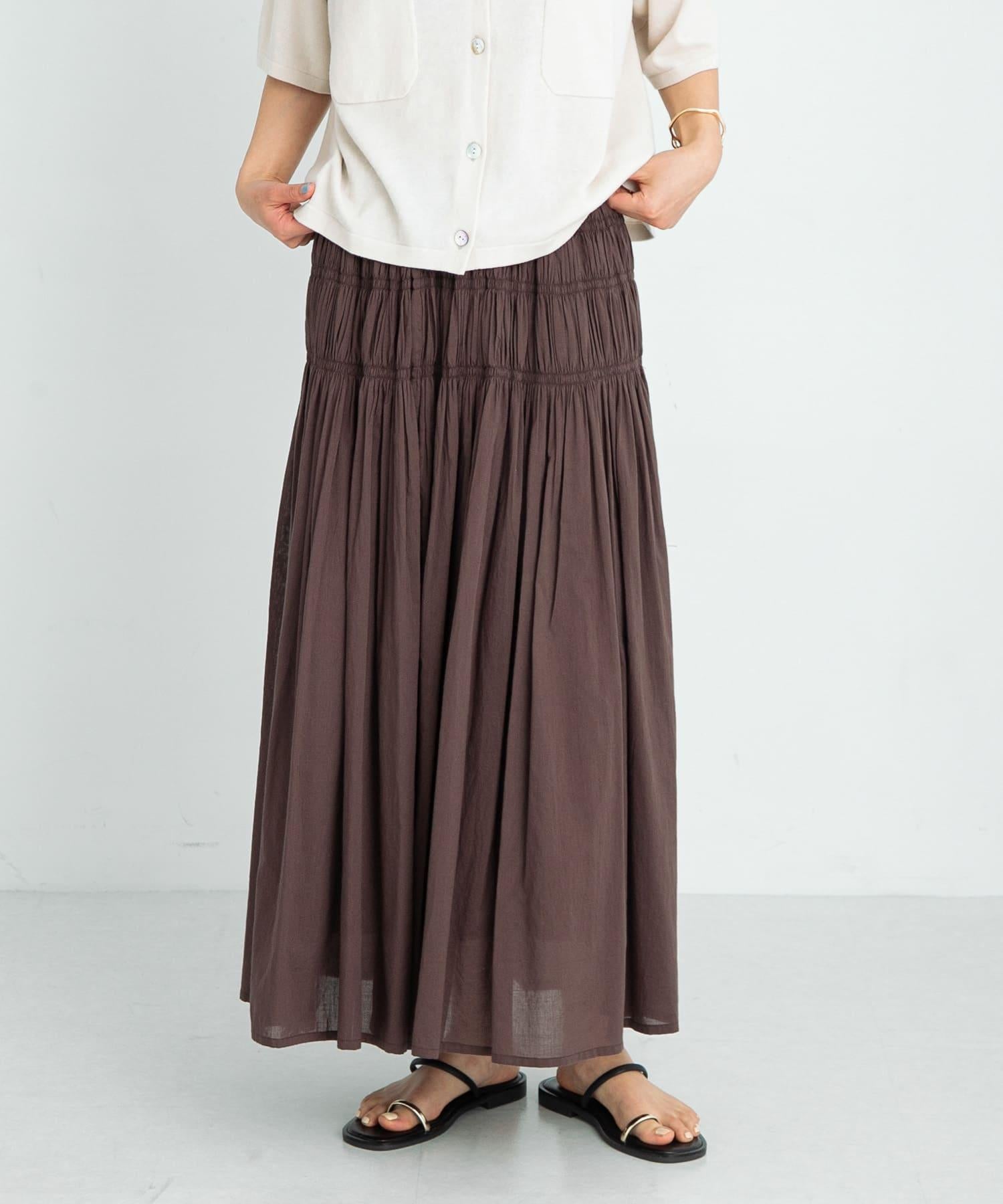 156237829