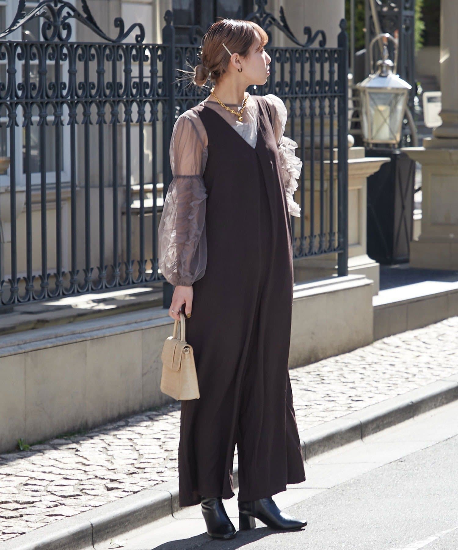 119459689
