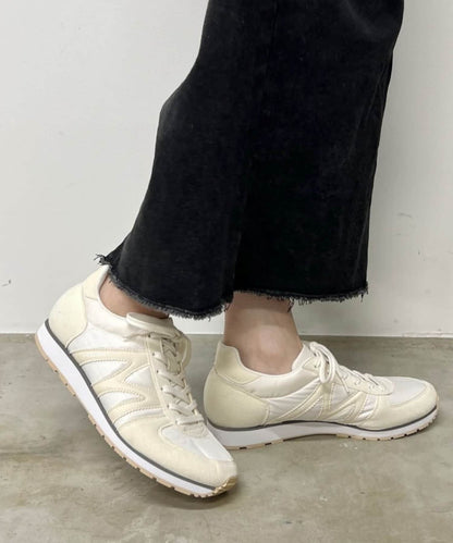 99330132