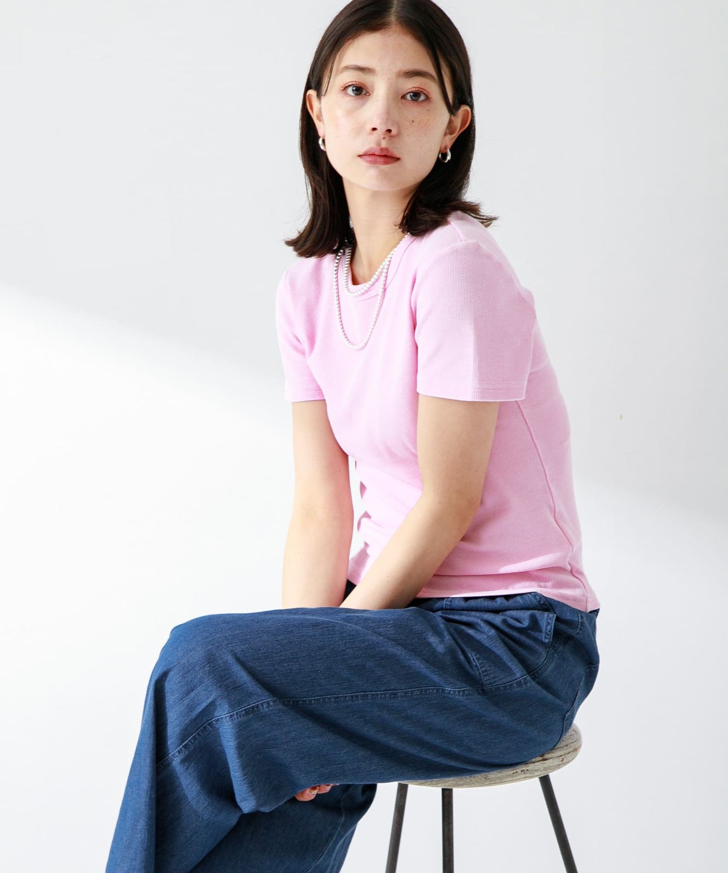130590954