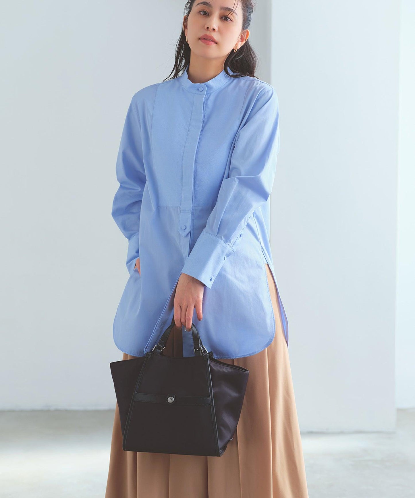 169126648